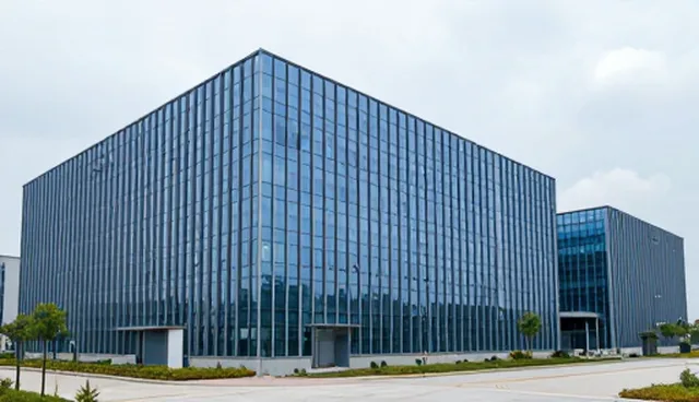 建筑玻璃规格定制在不同场景中的应用分析